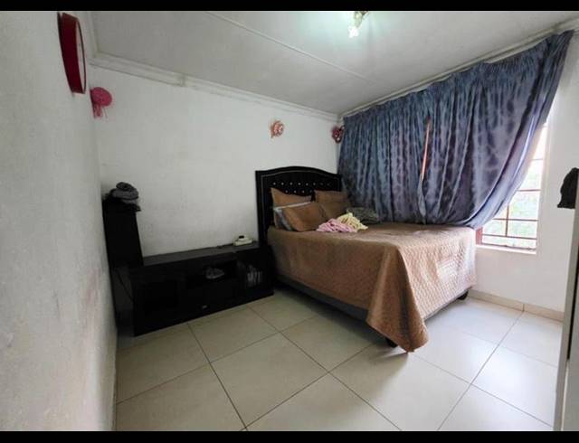 2 BEDROOM APARTMENT FOR SALE IN CHLOORKOP